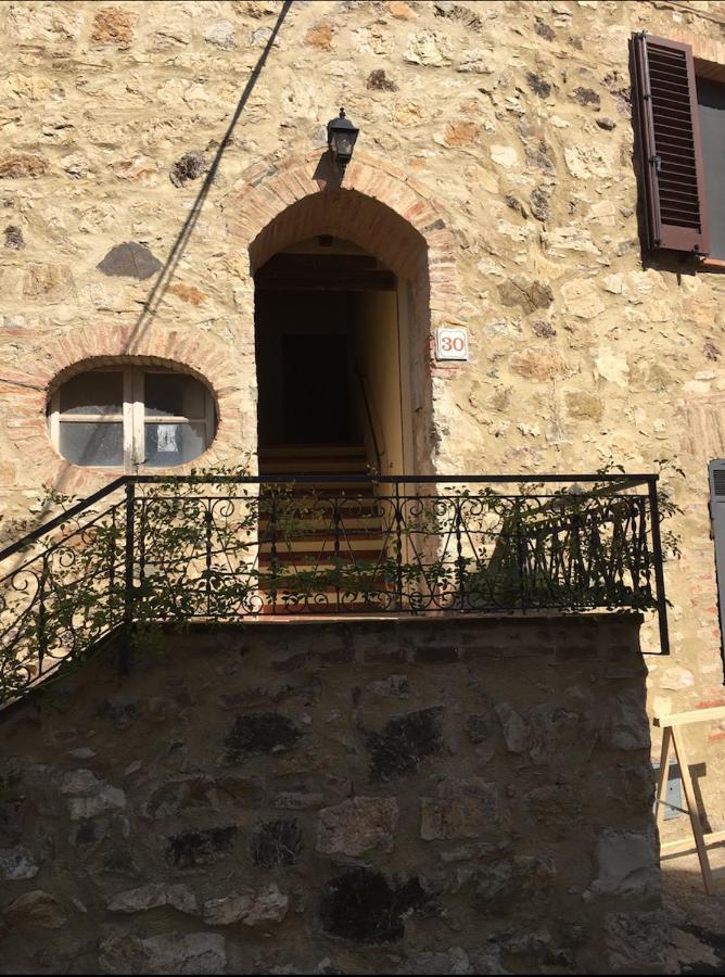 Rosa Di Maggio Apartment Pari Exterior photo