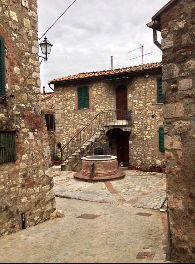 Rosa Di Maggio Apartment Pari Exterior photo